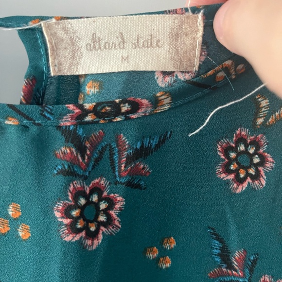 Long sleeve floral top - Picture 6 of 6